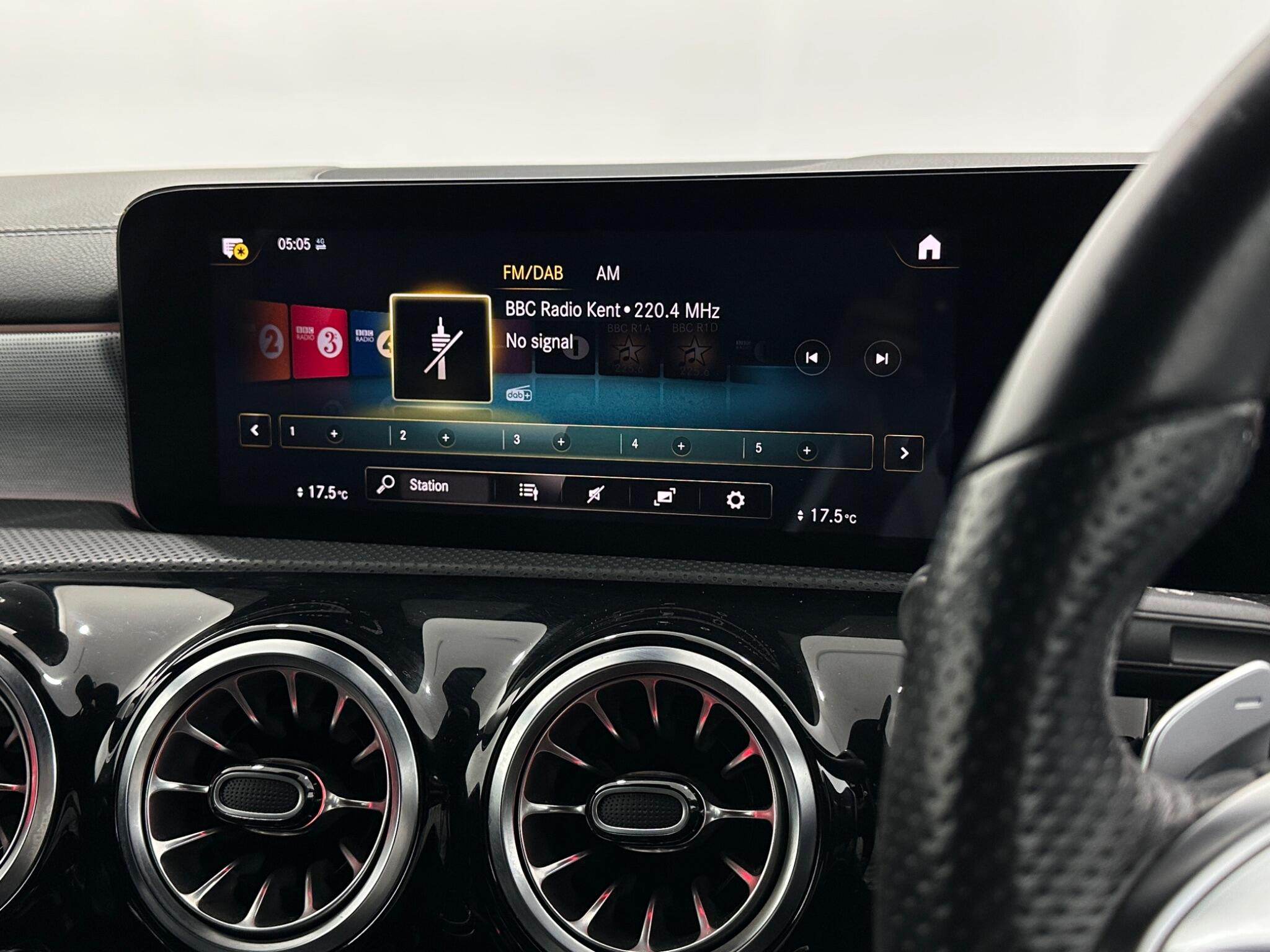 Mercedes-Benz A-Class view 28