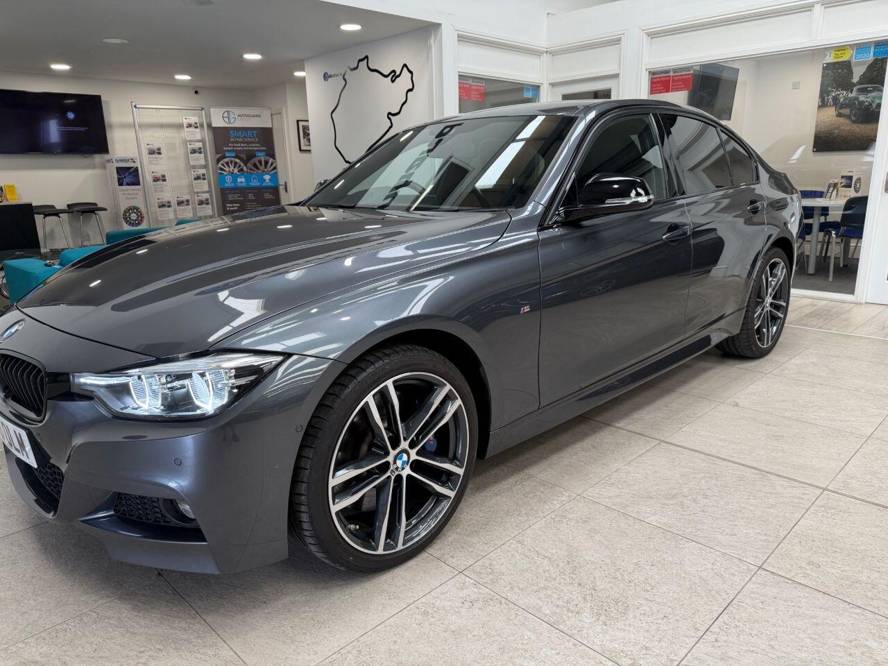 BMW 3 Series view 11