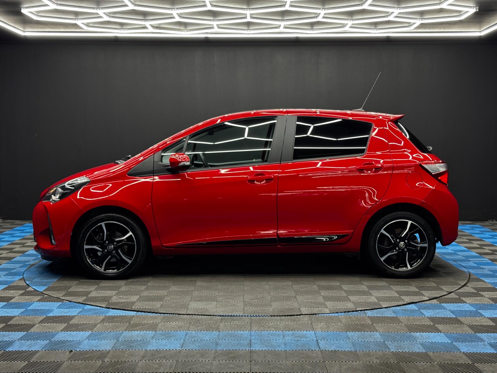Toyota Yaris view 8