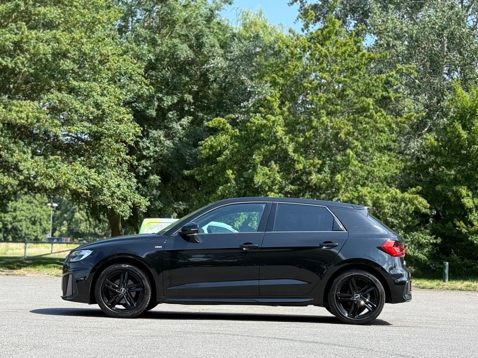 Audi A1 view 9