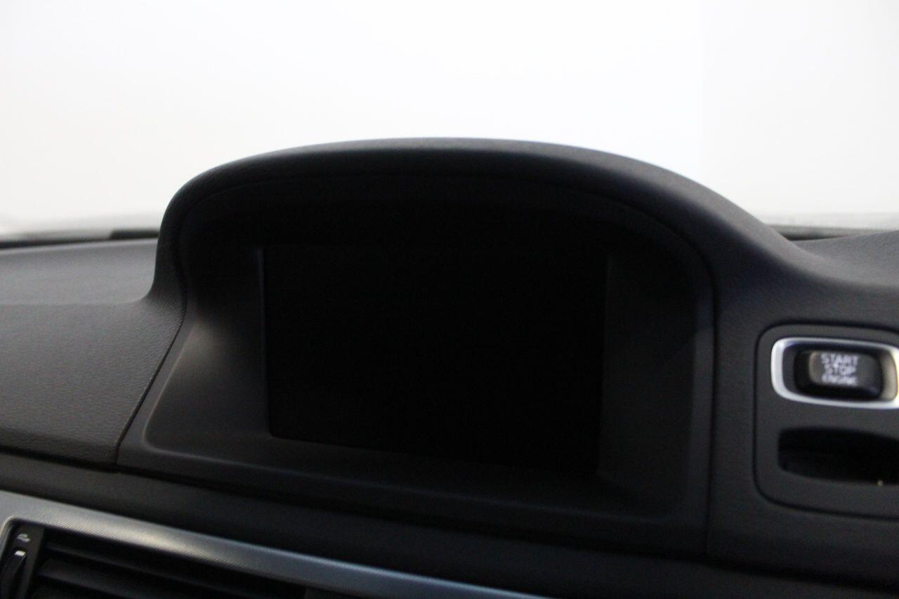 Volvo V70 view 40
