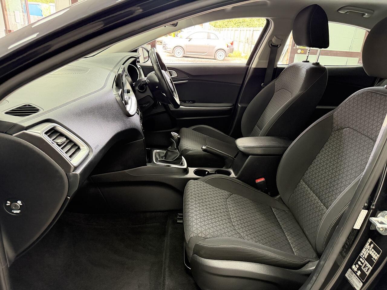 Kia Xceed view 18