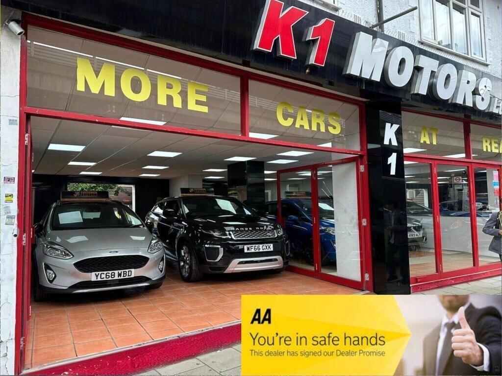 2021 Renault Captur 1.3 TCe Iconic EDC Euro 6 (s/s) 5dr • 36,000 miles image 4