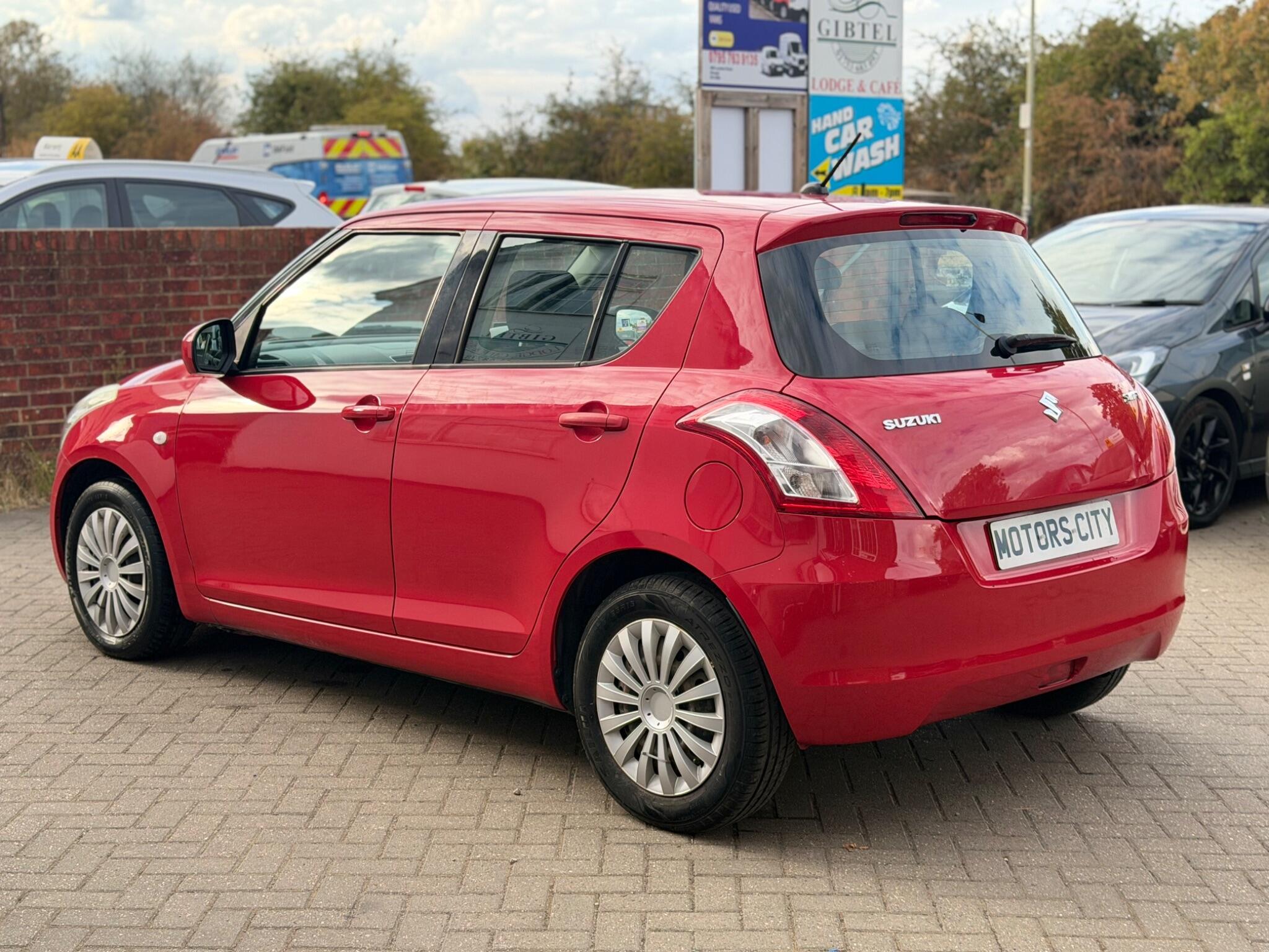Suzuki Swift view 5