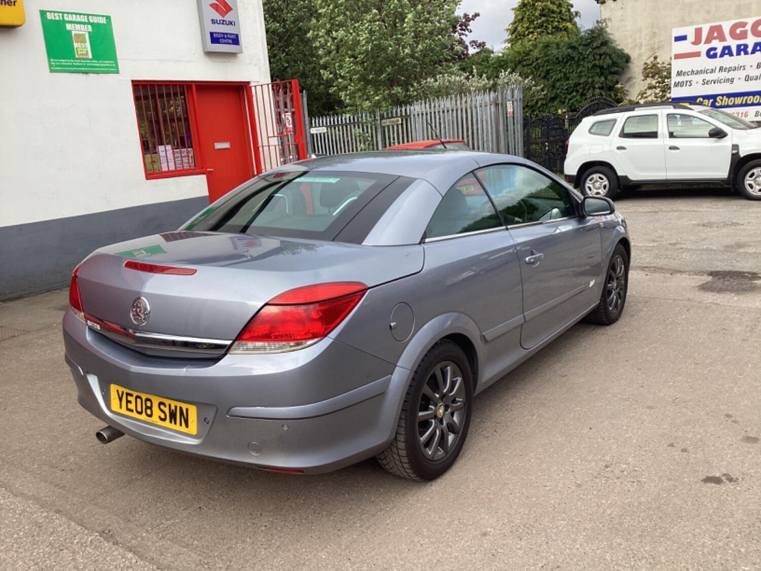 Vauxhall Astra view 10
