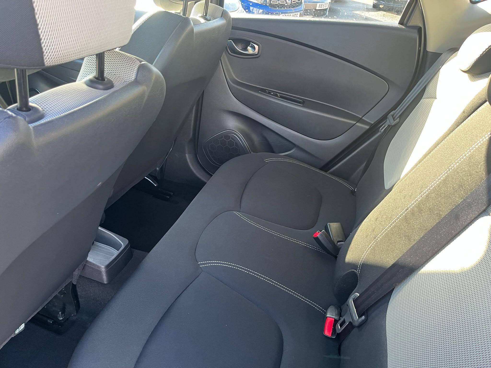 Renault Captur view 12