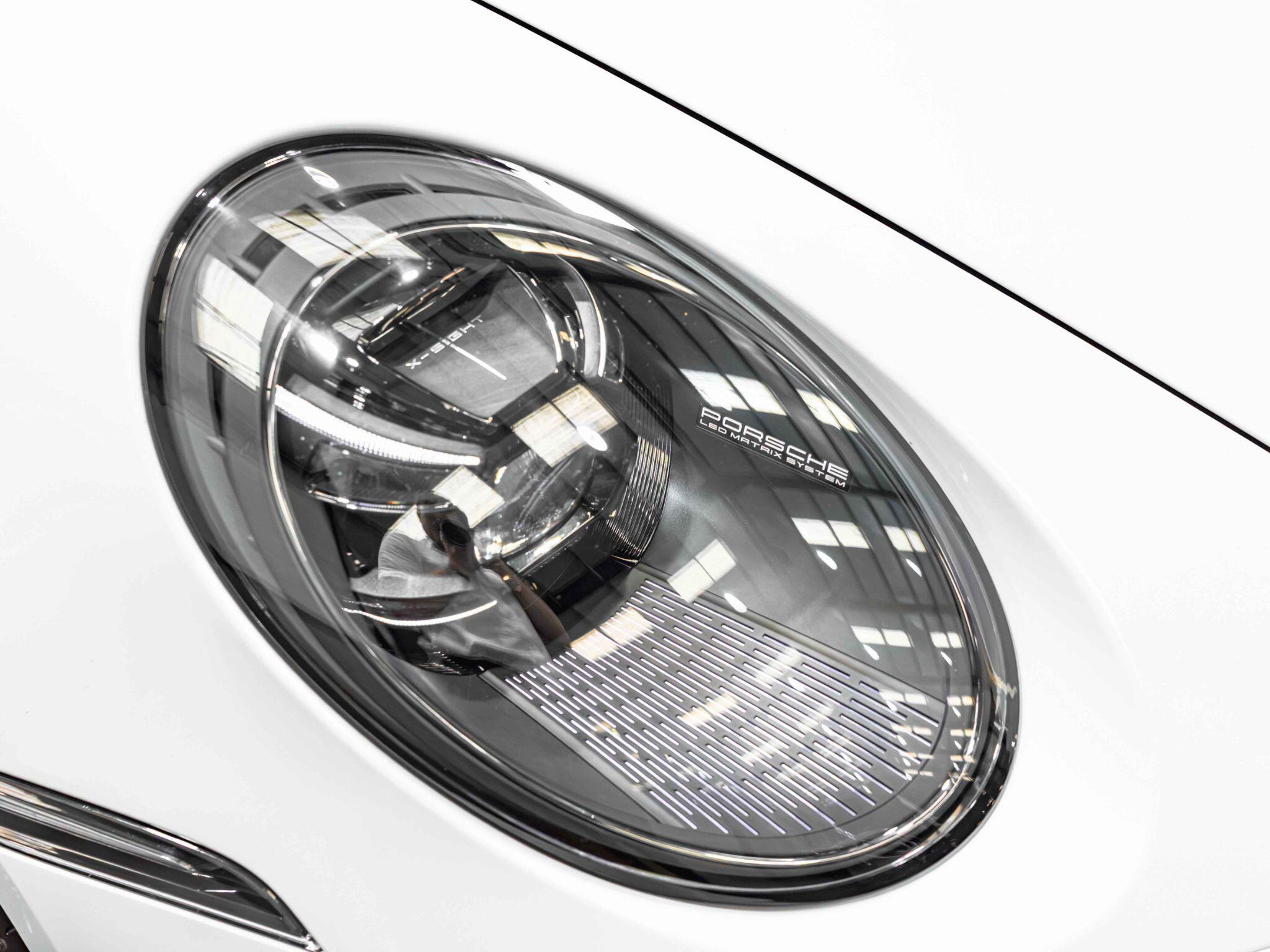 Porsche Targa view 15