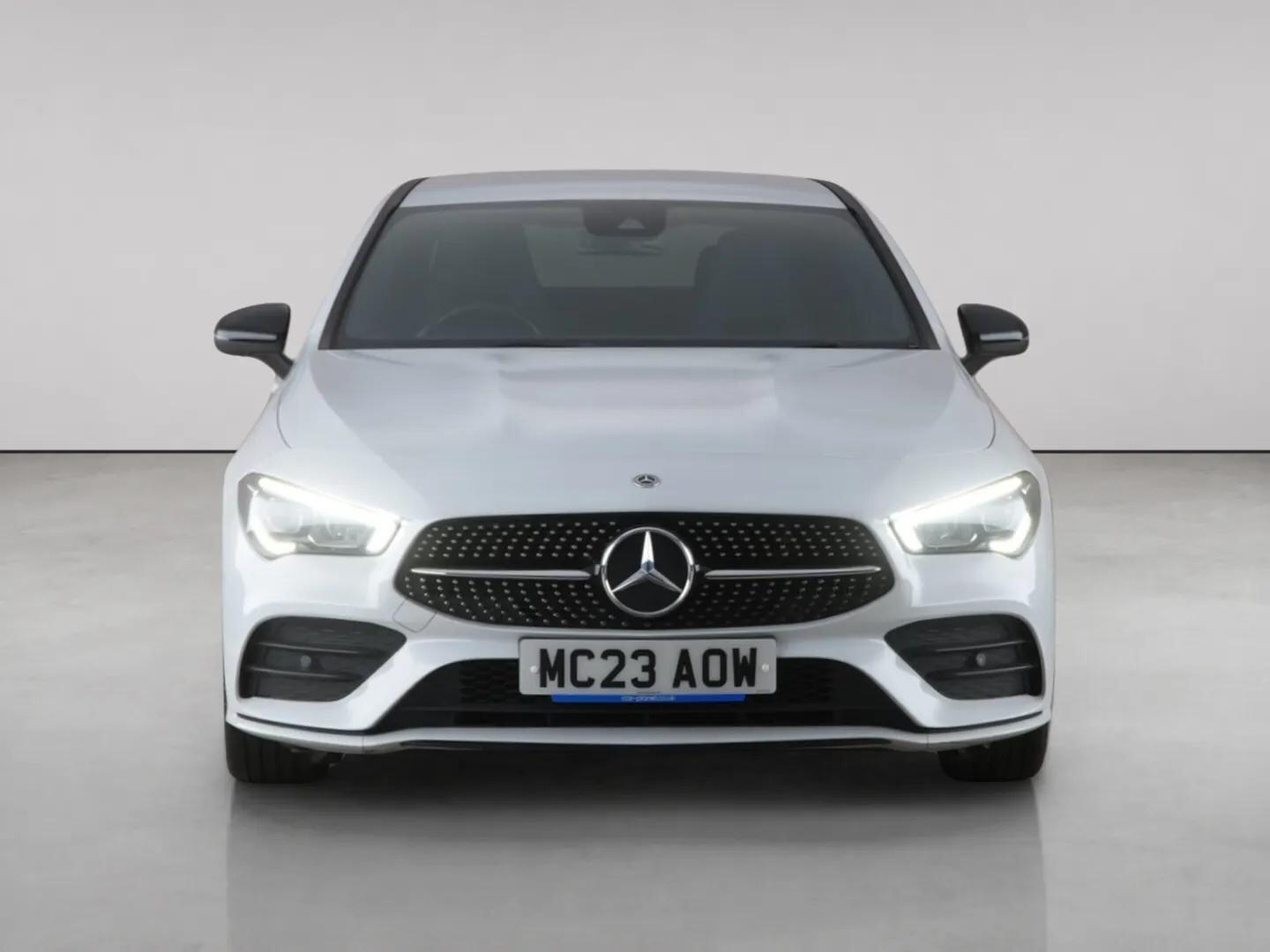 Mercedes-Benz Cla view 4