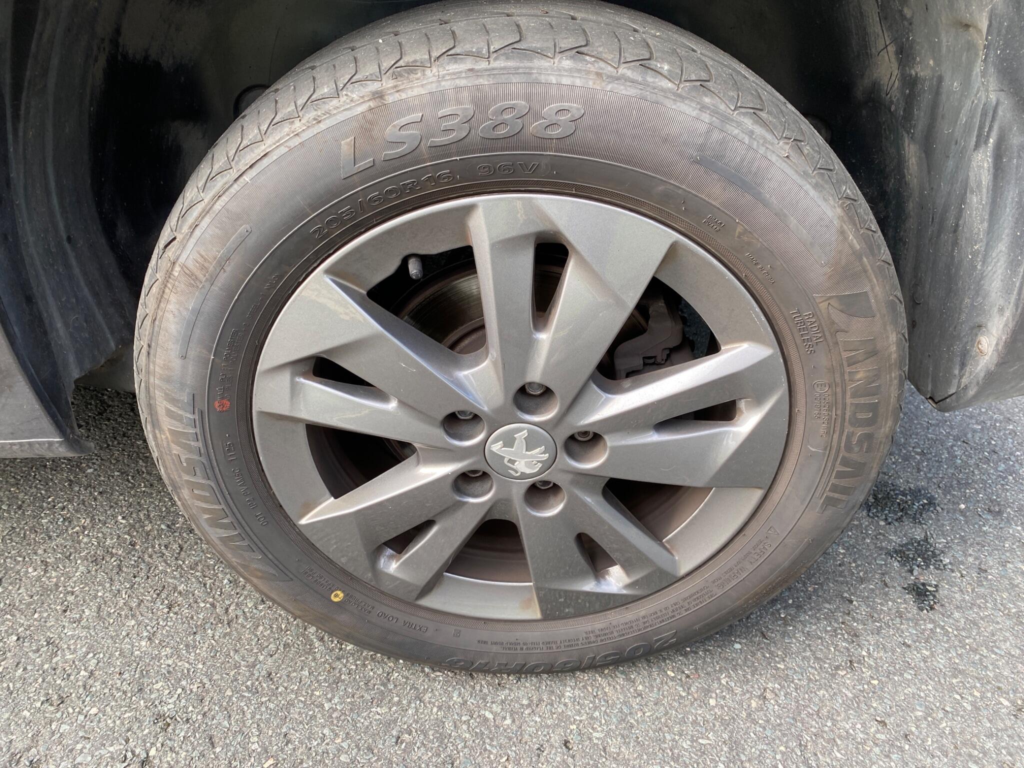 Peugeot Partner 1.5 BlueHDi 1000 Asphalt Premium Standard Panel Van EAT8 SWB Euro 6 (s/s) 5dr