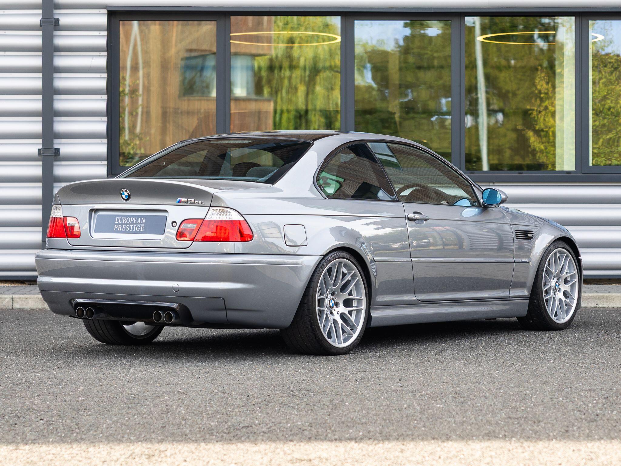 BMW M3 view 3