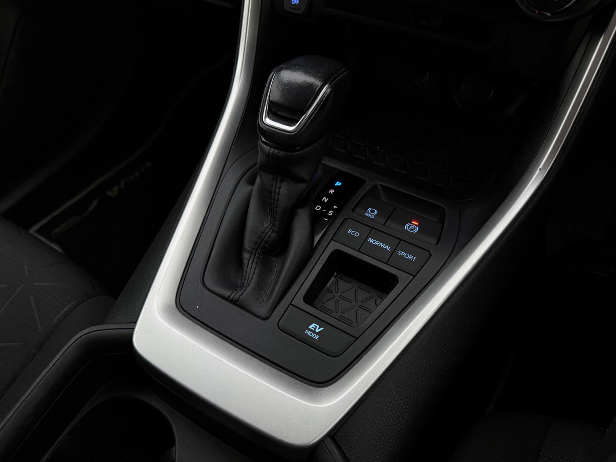 Toyota Rav4 view 21