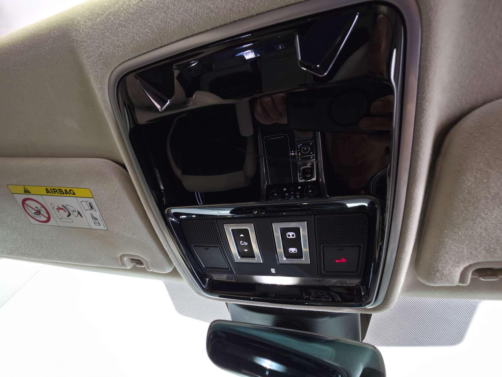 Land Rover Range Rover Sport view 44