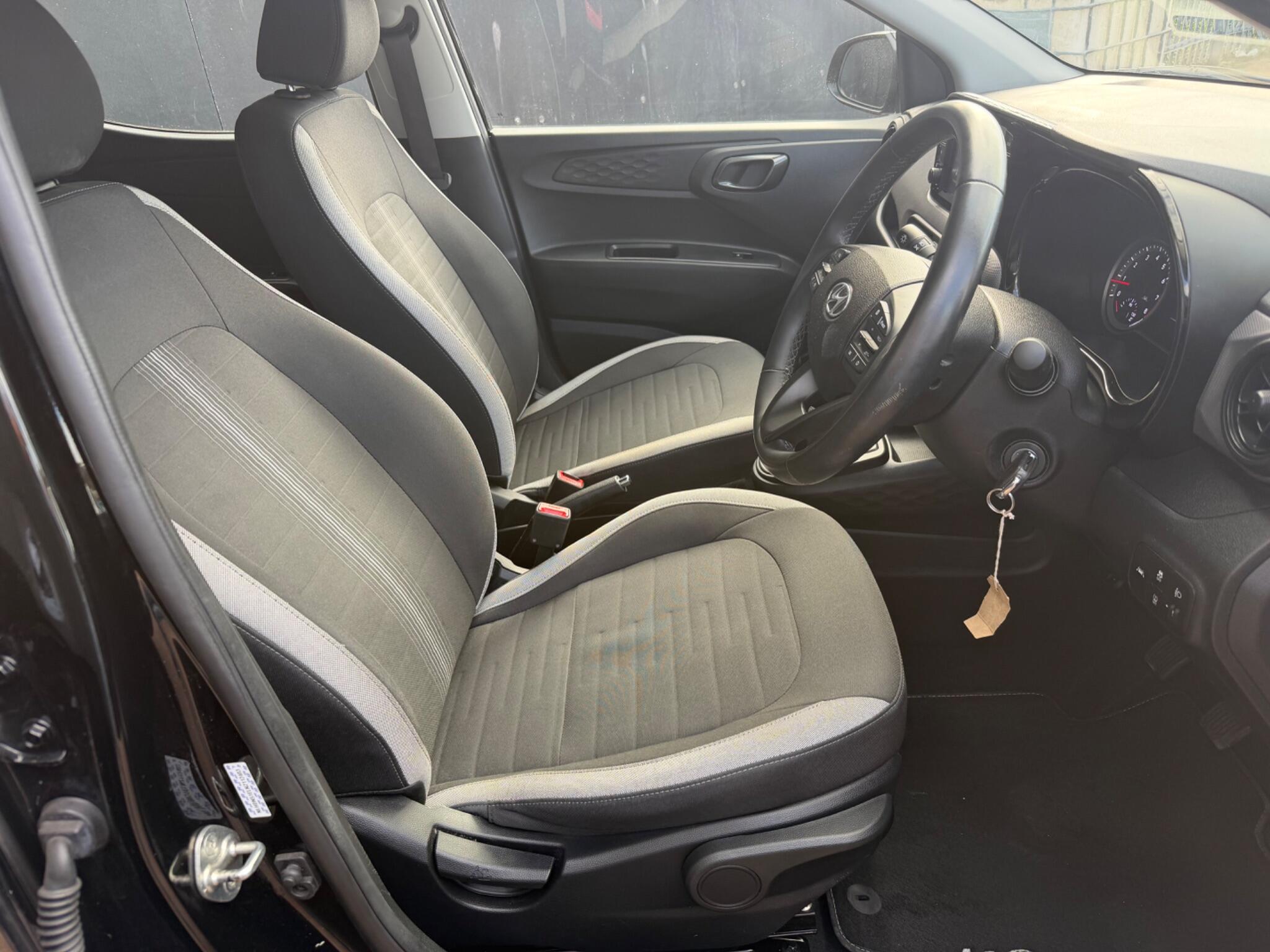 Hyundai I10 view 6