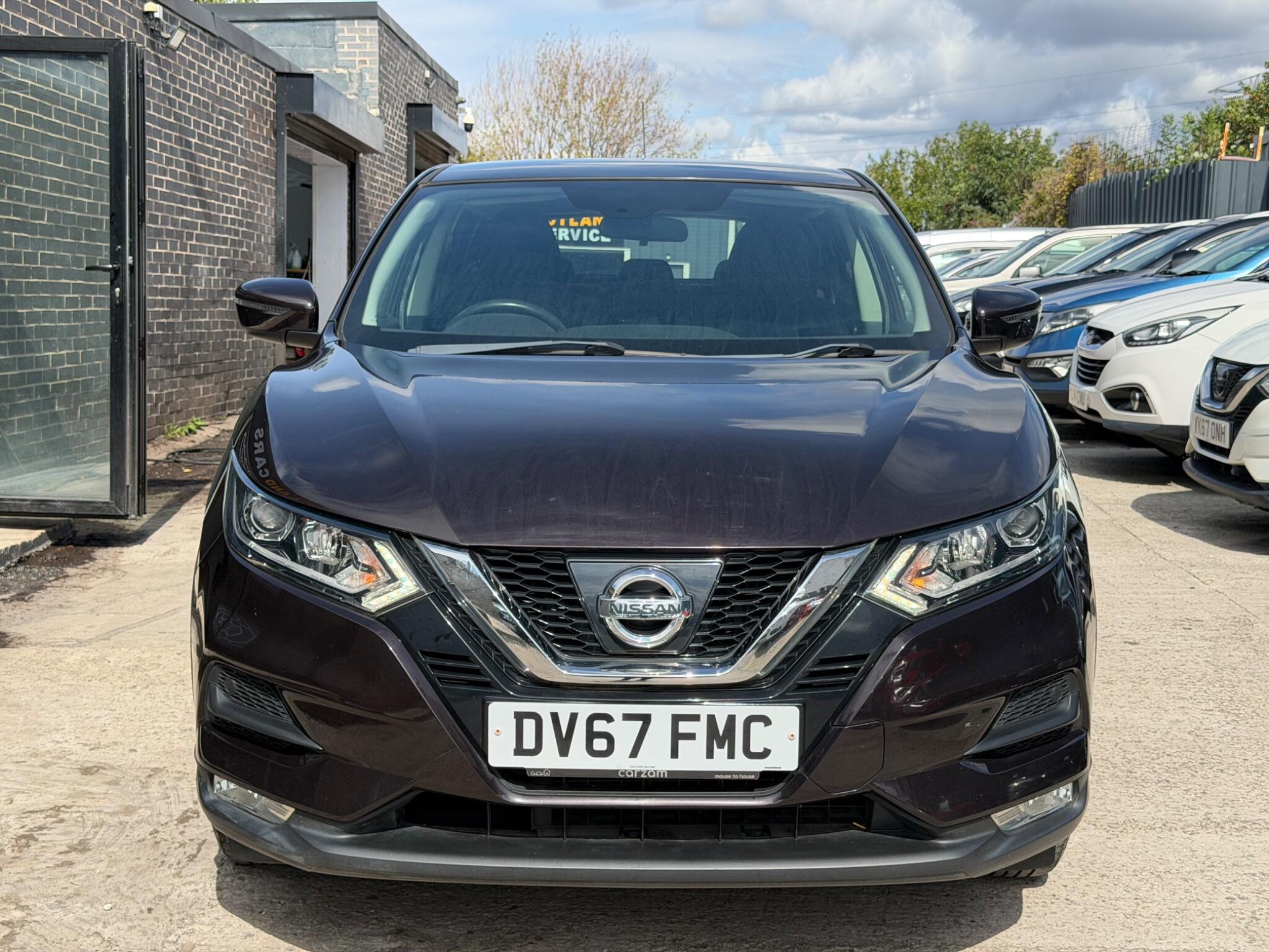 Nissan Qashqai view 2