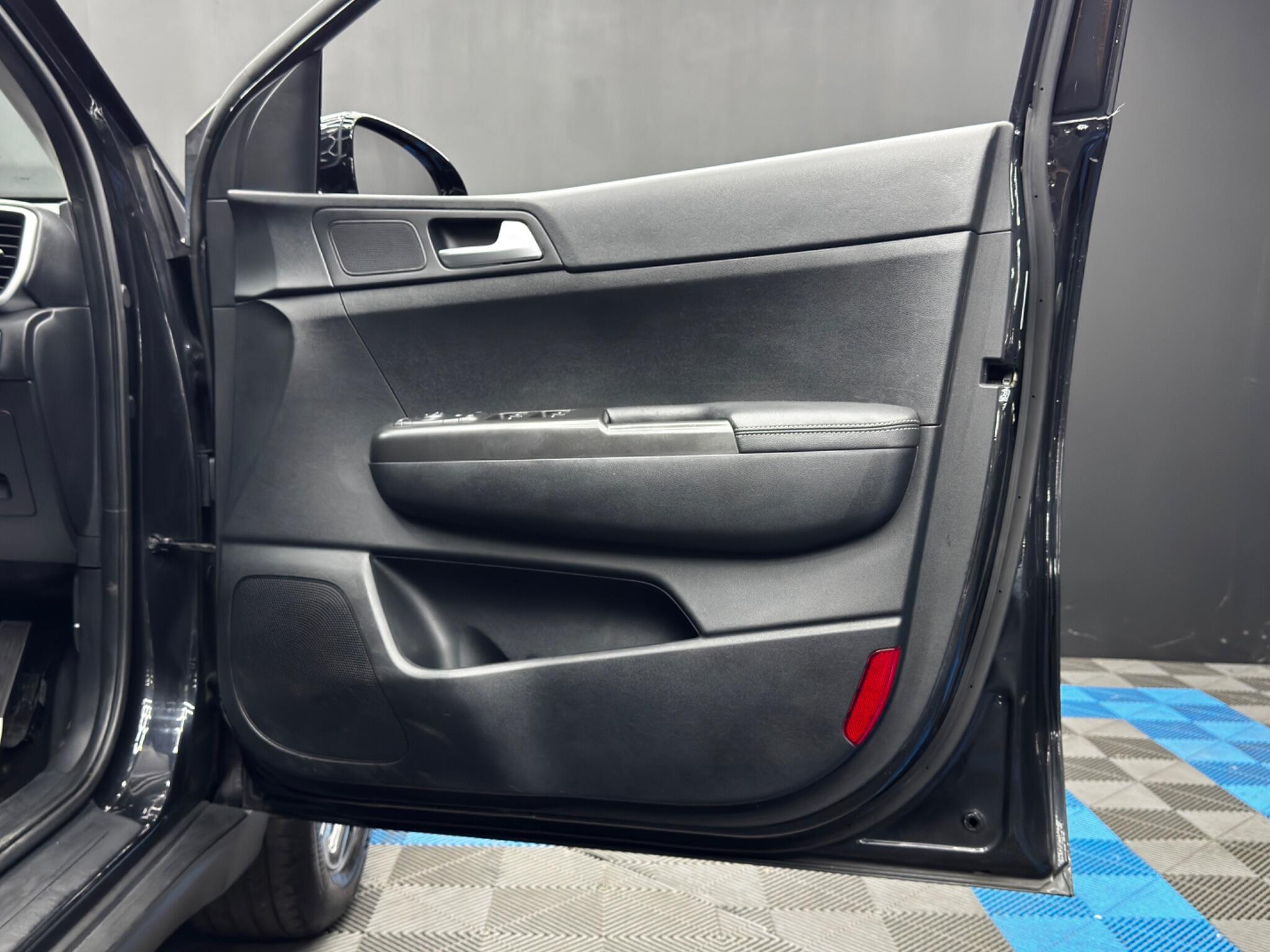 Kia Sportage view 37
