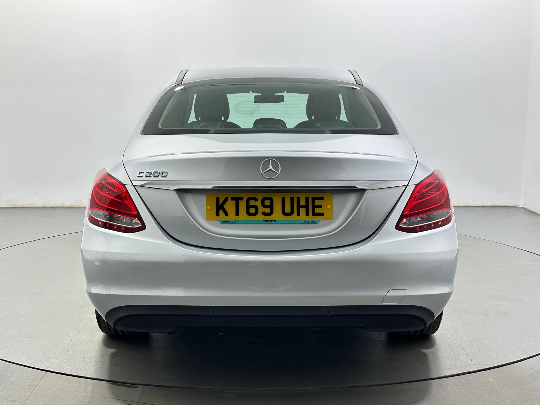 Mercedes-Benz C-Class view 7