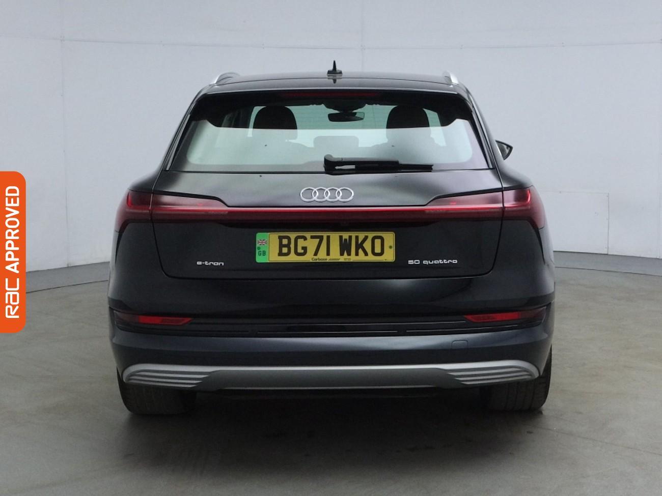 Audi E-Tron view 9