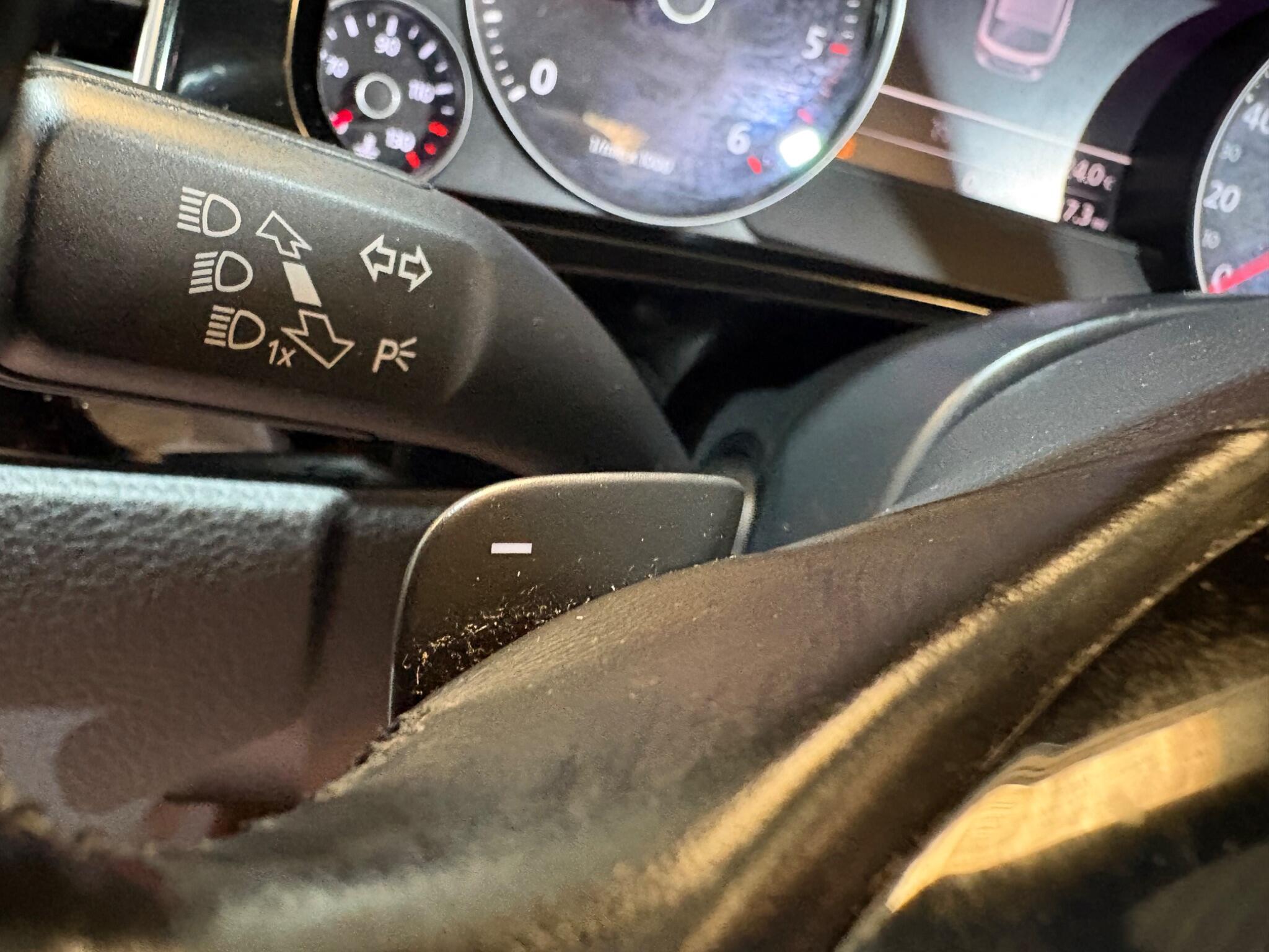 Volkswagen Touareg view 27