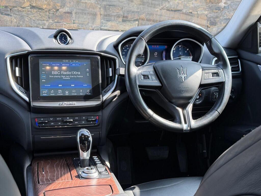 Maserati Ghibli view 24