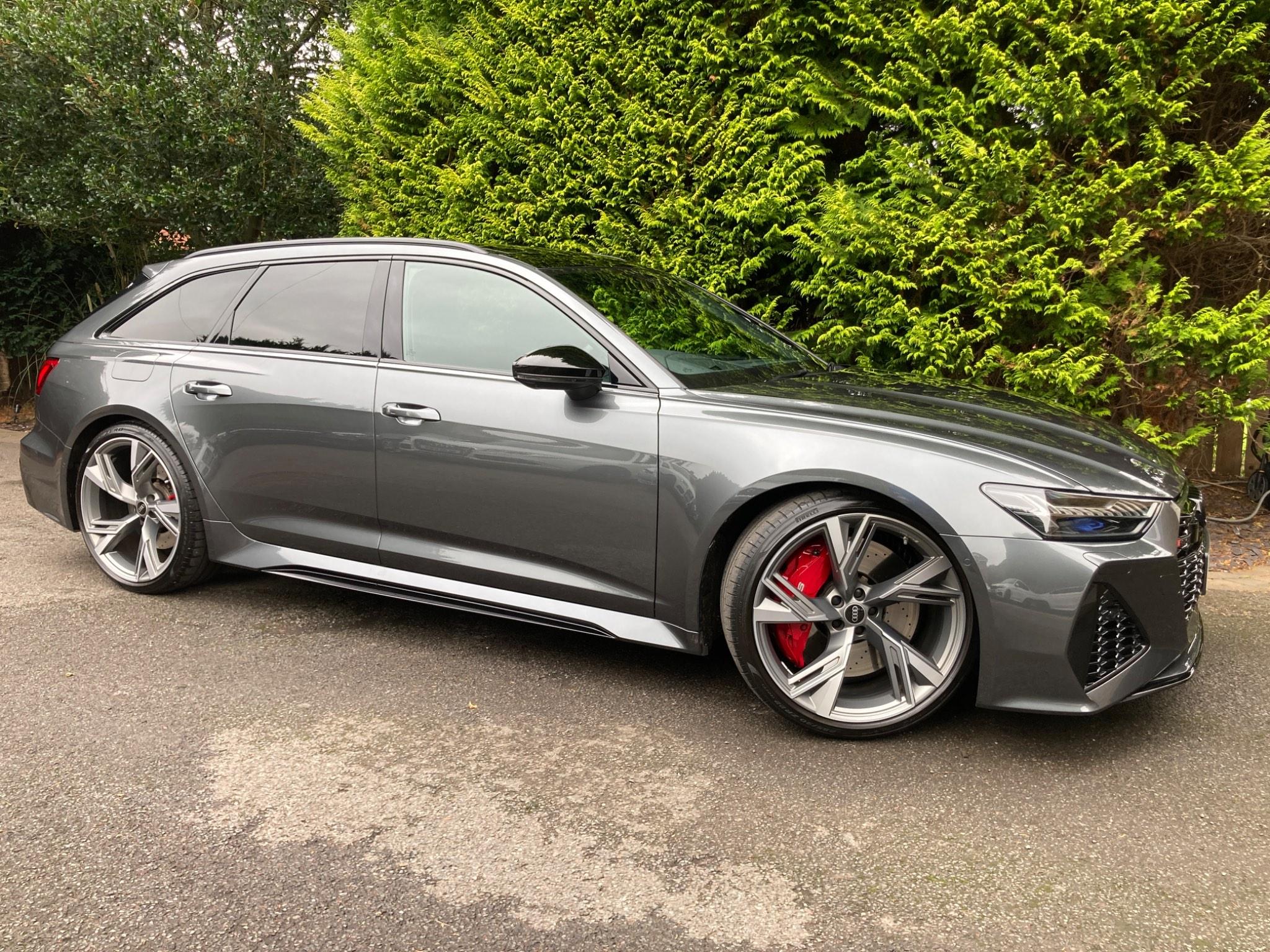 Audi RS6 view 22