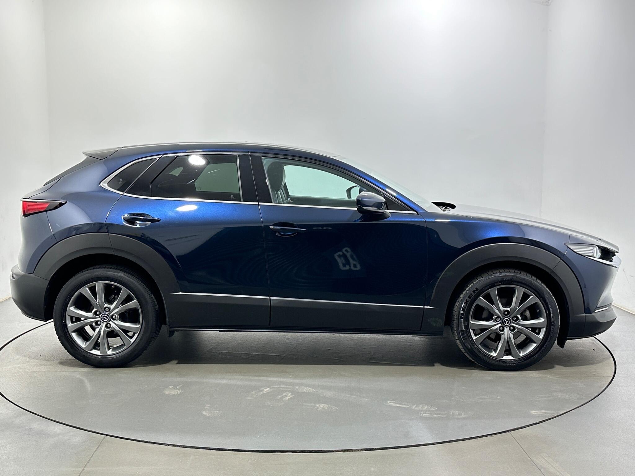 Mazda CX-30 view 9