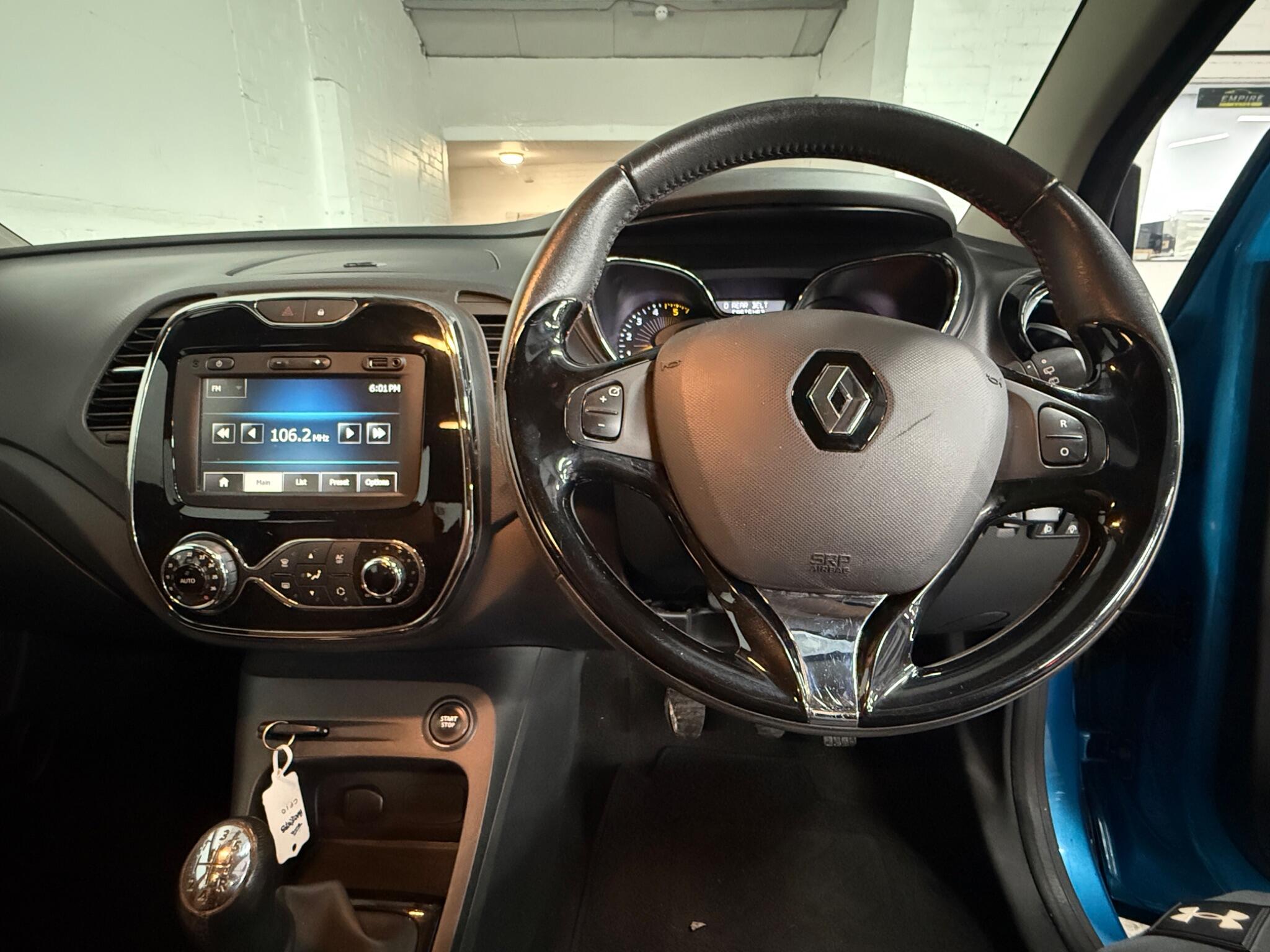 2014 Renault Captur 1.5 dCi ENERGY Dynamique MediaNav Euro 5 (s/s) 5dr • 115,000 miles image 16