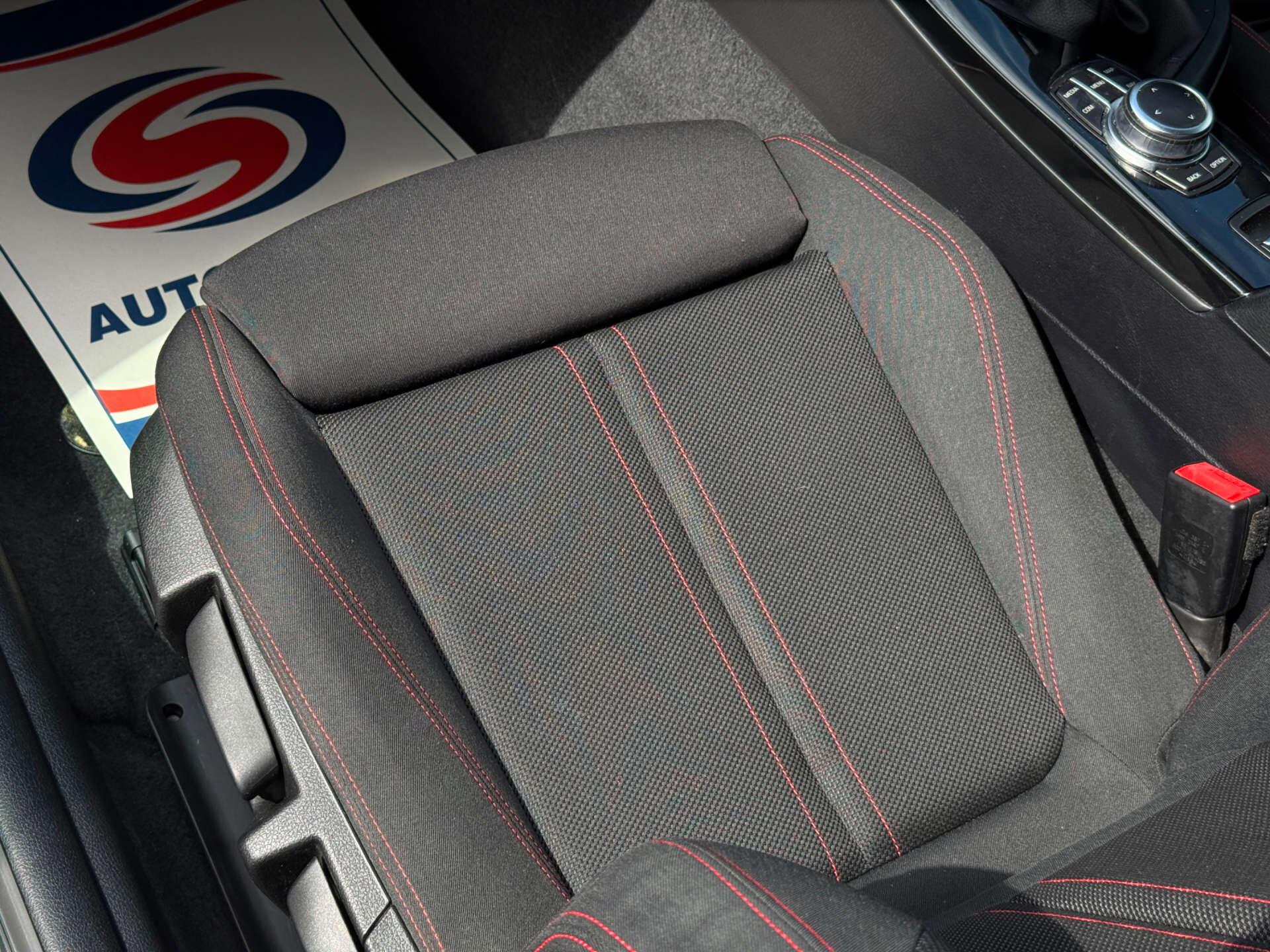 BMW 2 Series view 32