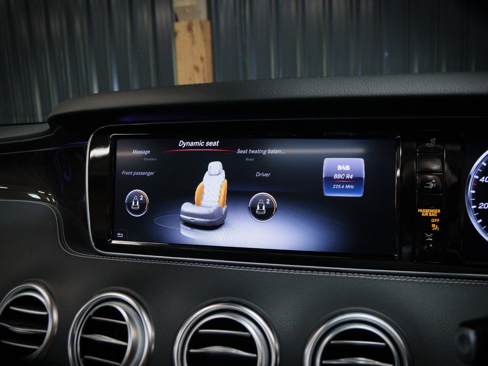 Mercedes-Benz S-Class view 13