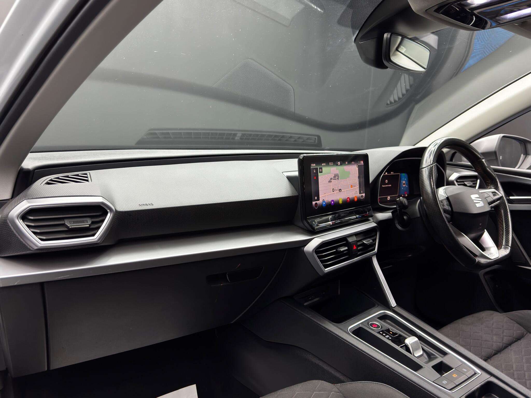 Seat Leon view 11