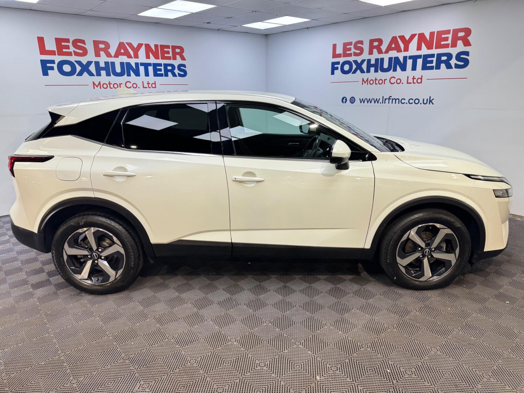 Nissan Qashqai view 2