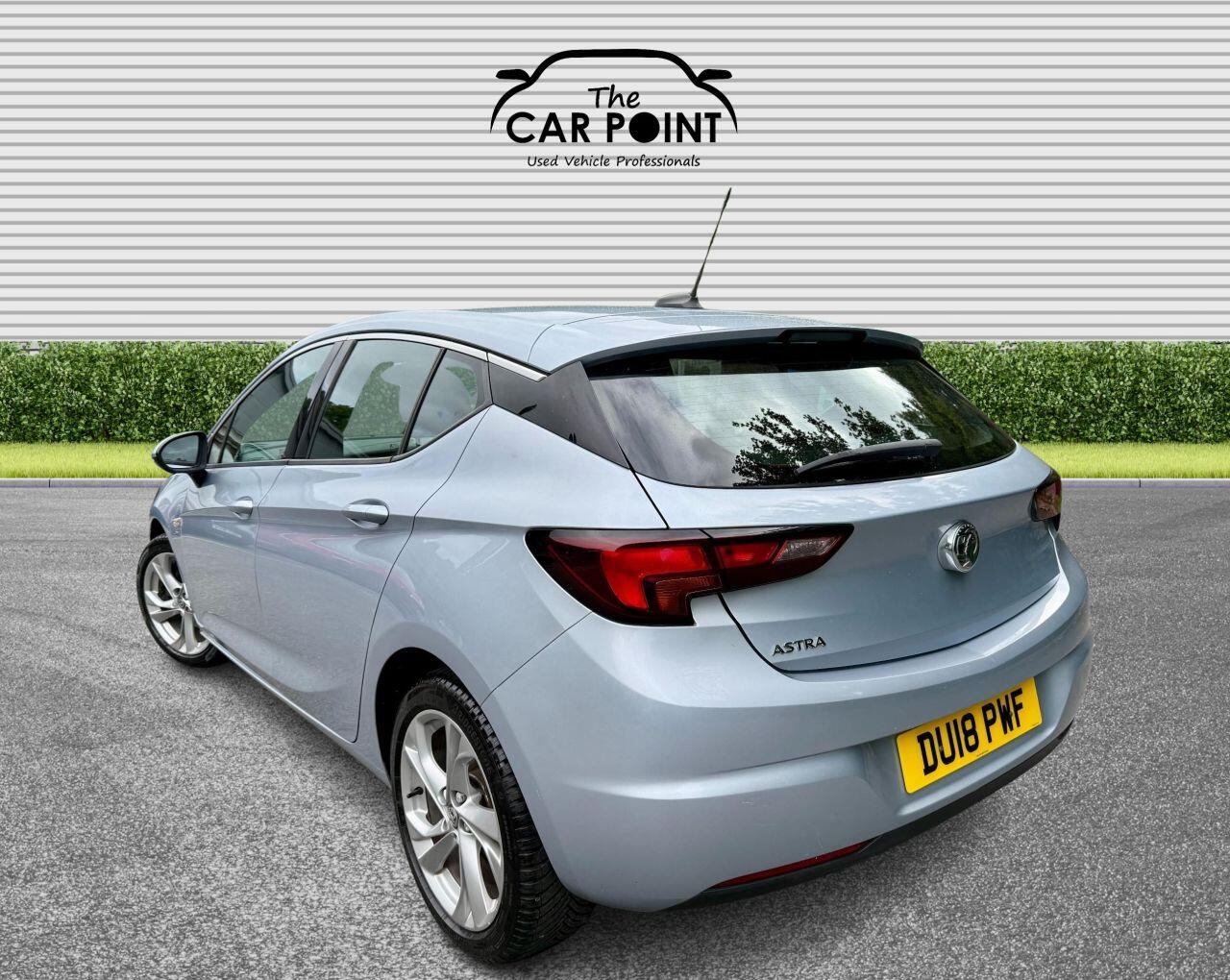 Vauxhall Astra view 9