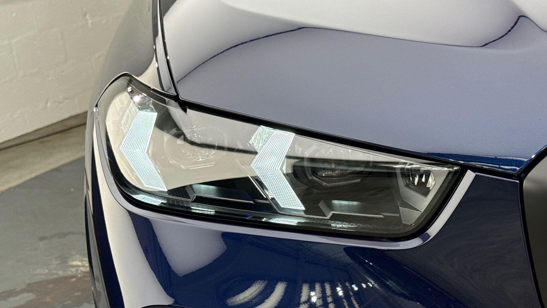 BMW X5 view 23