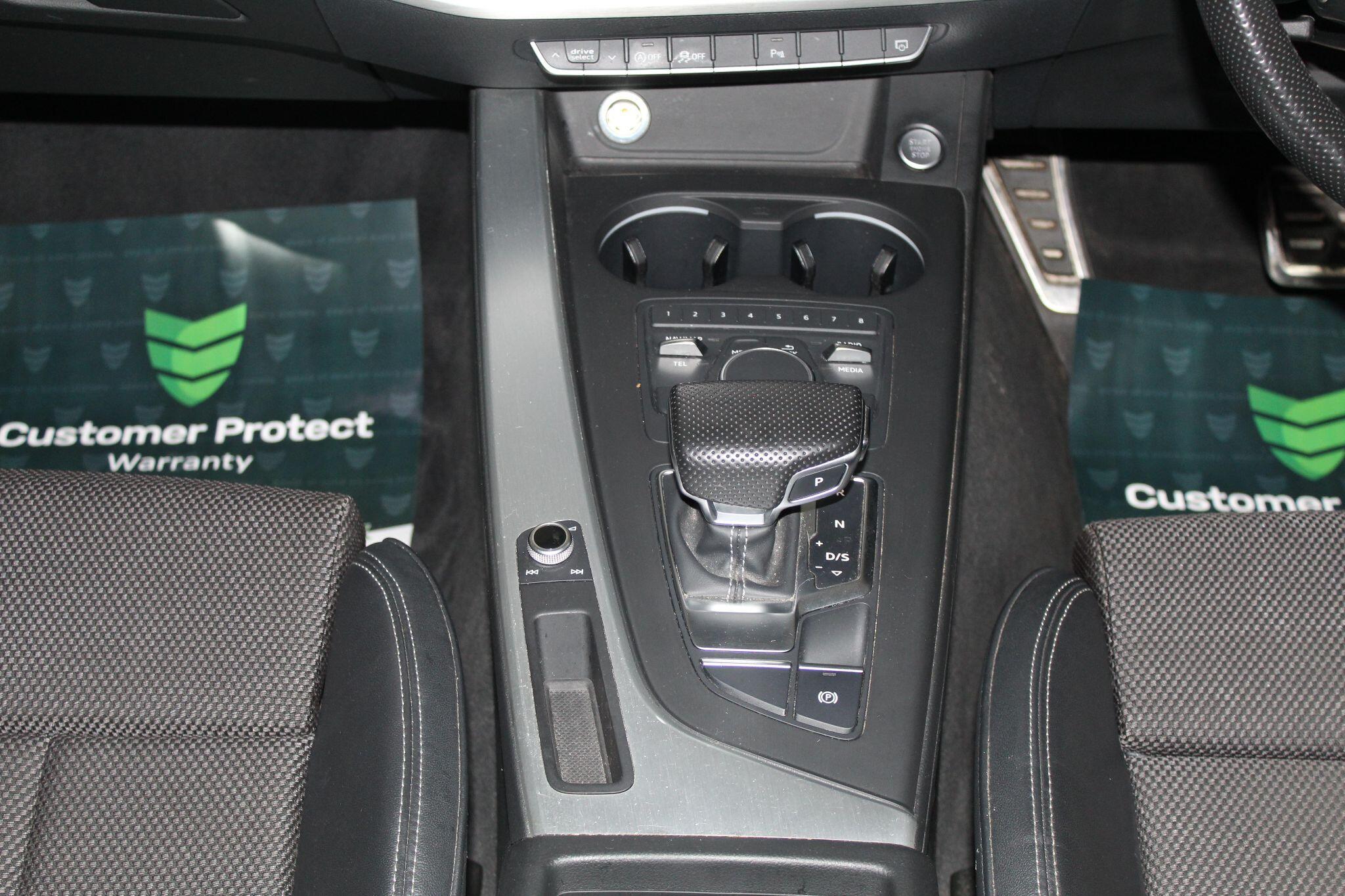 Audi A4 view 42