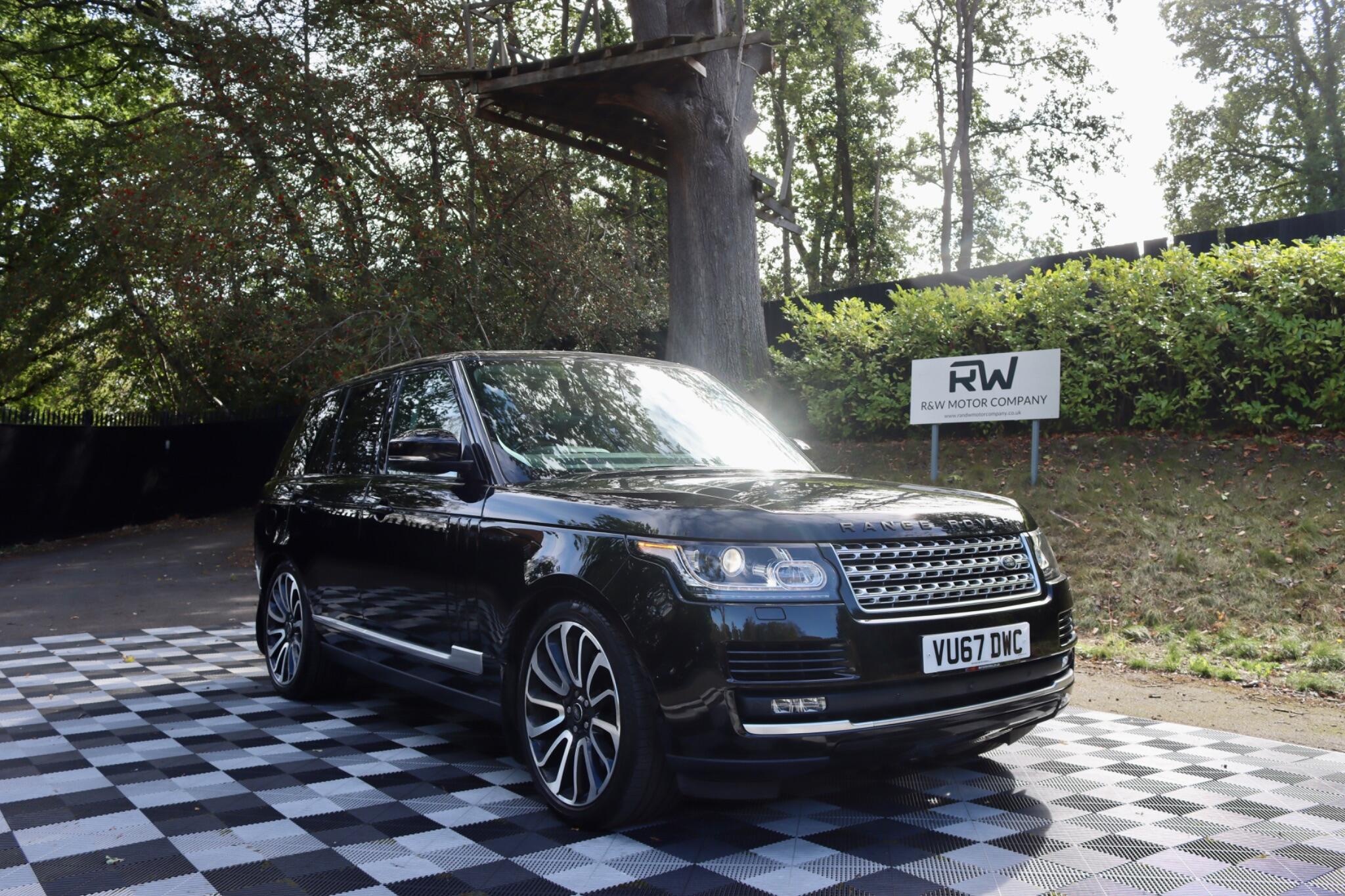 Land Rover Range Rover view 20