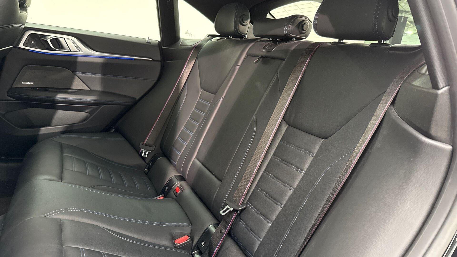 BMW 4 Series view 12