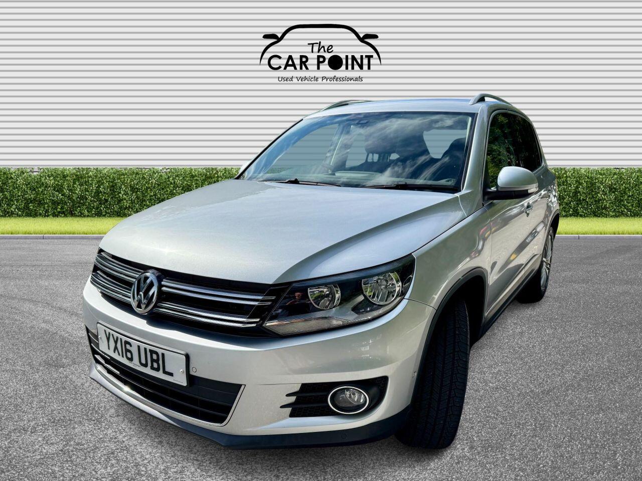 Volkswagen Tiguan view 5