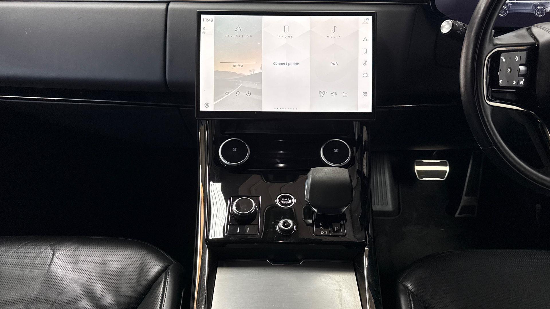 Land Rover Range Rover Sport view 14