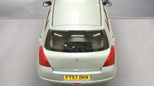Suzuki Swift view 8