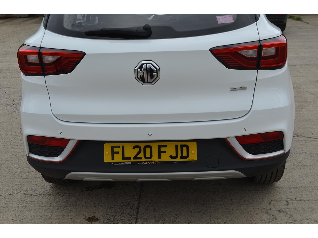 MG ZS view 44