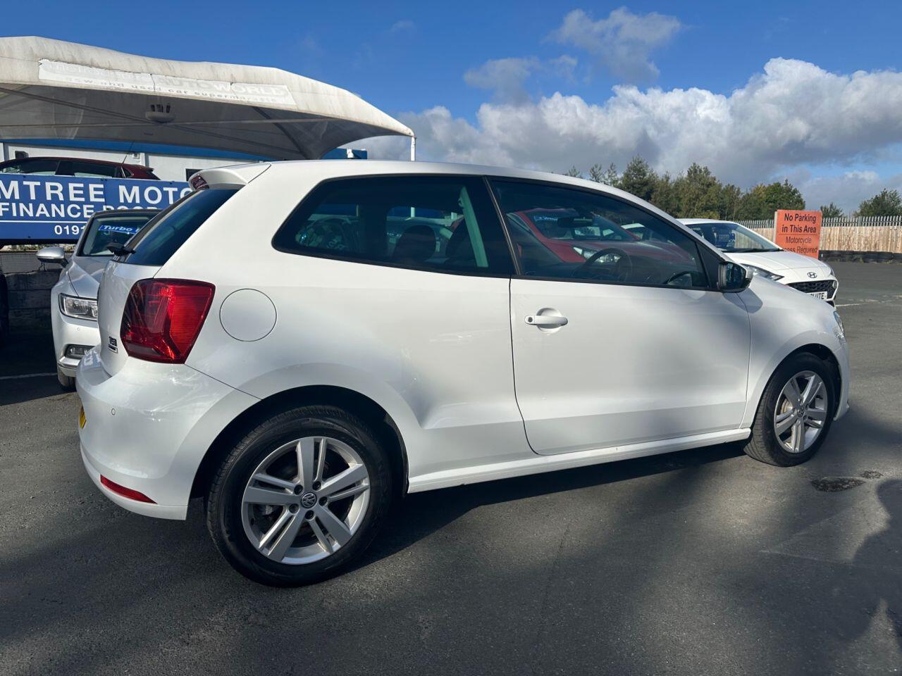 Volkswagen Polo view 29