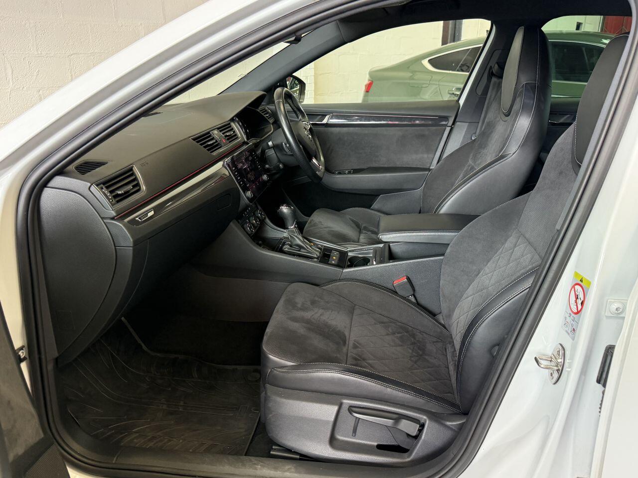 Skoda Superb view 54