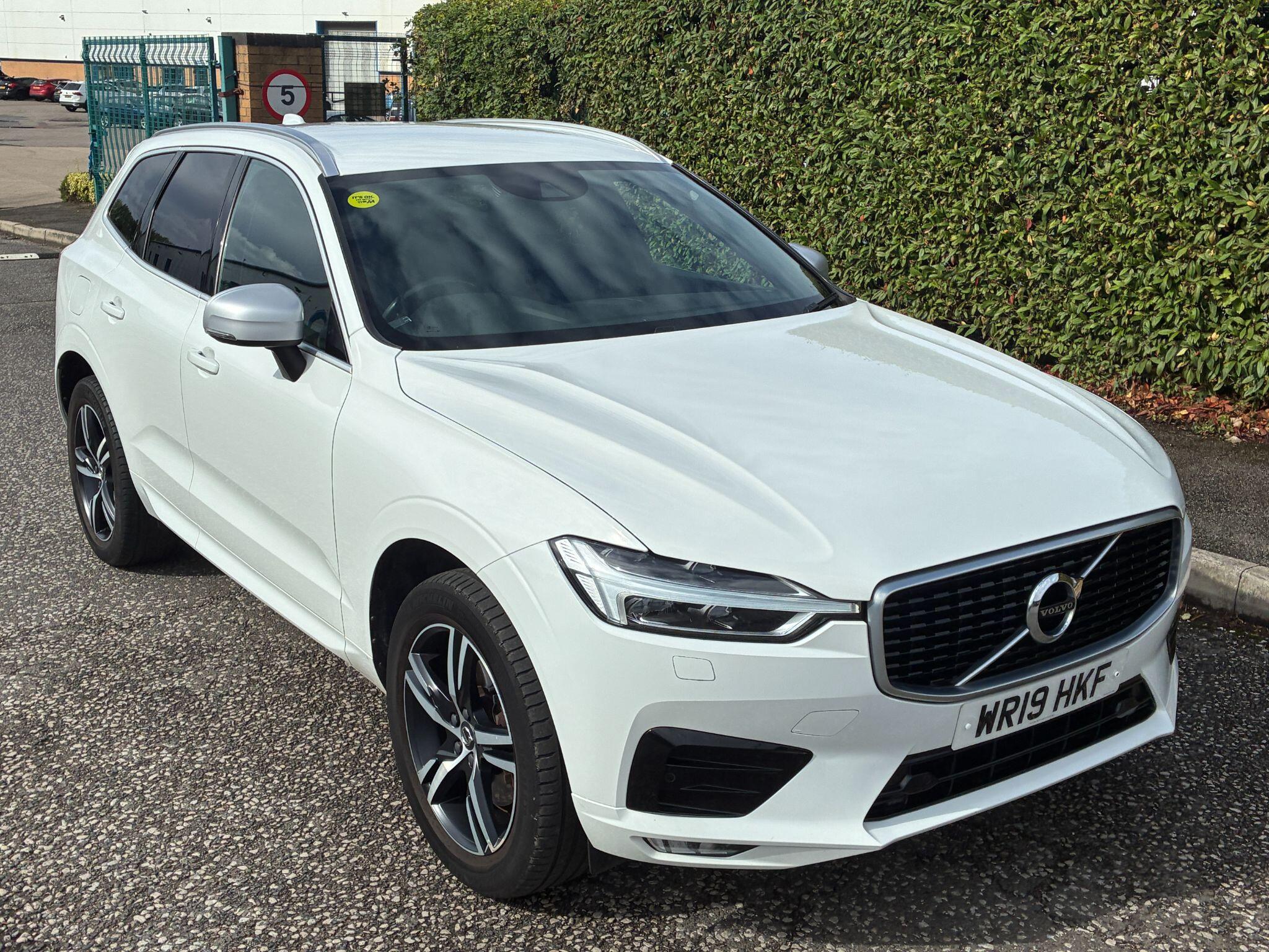 Volvo XC60 view 2