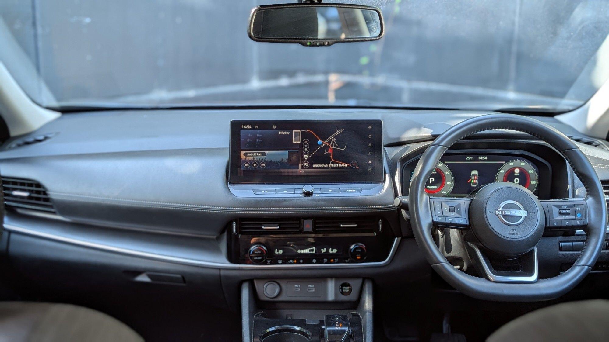 Nissan X-Trail view 10