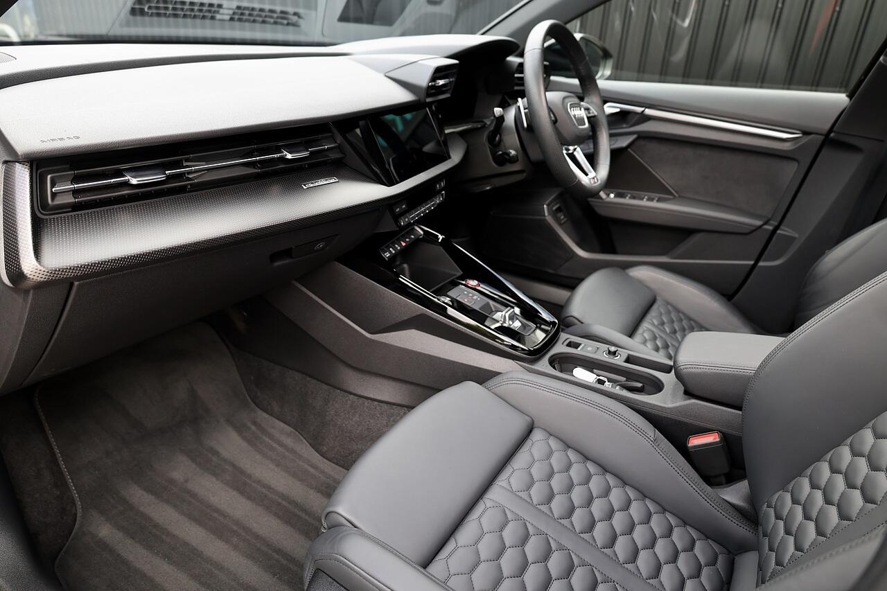 Audi RS3 view 3