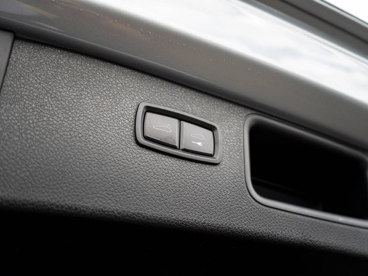 Porsche Macan view 40