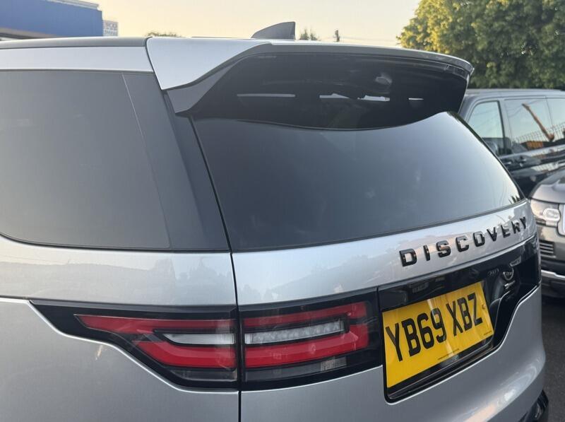 Land Rover Discovery 3 view 19