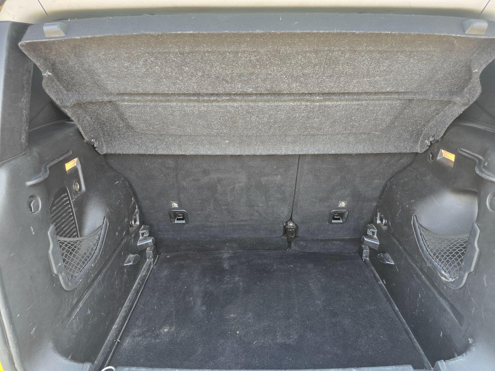 Jeep Renegade view 24