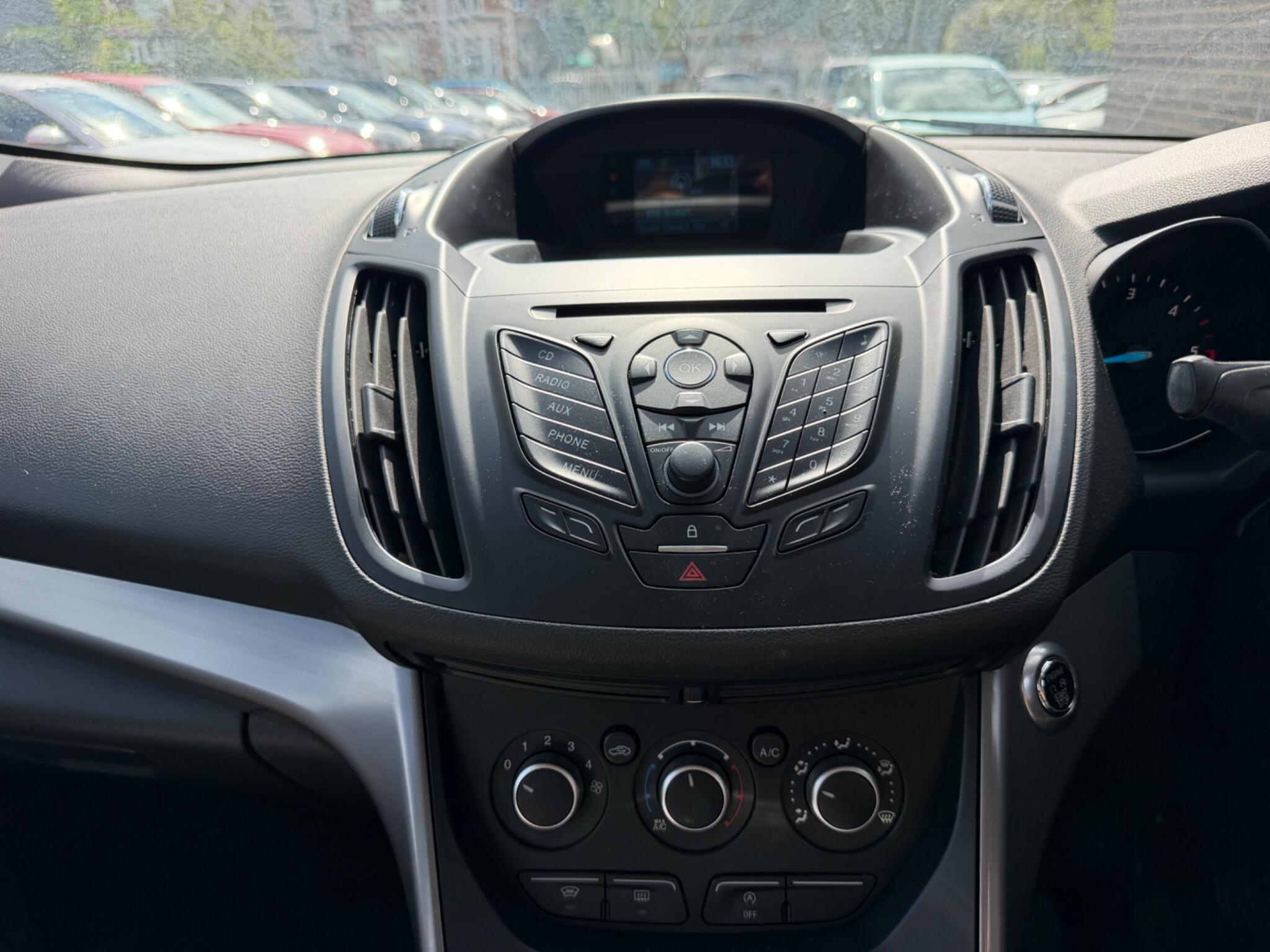 Ford Kuga view 31