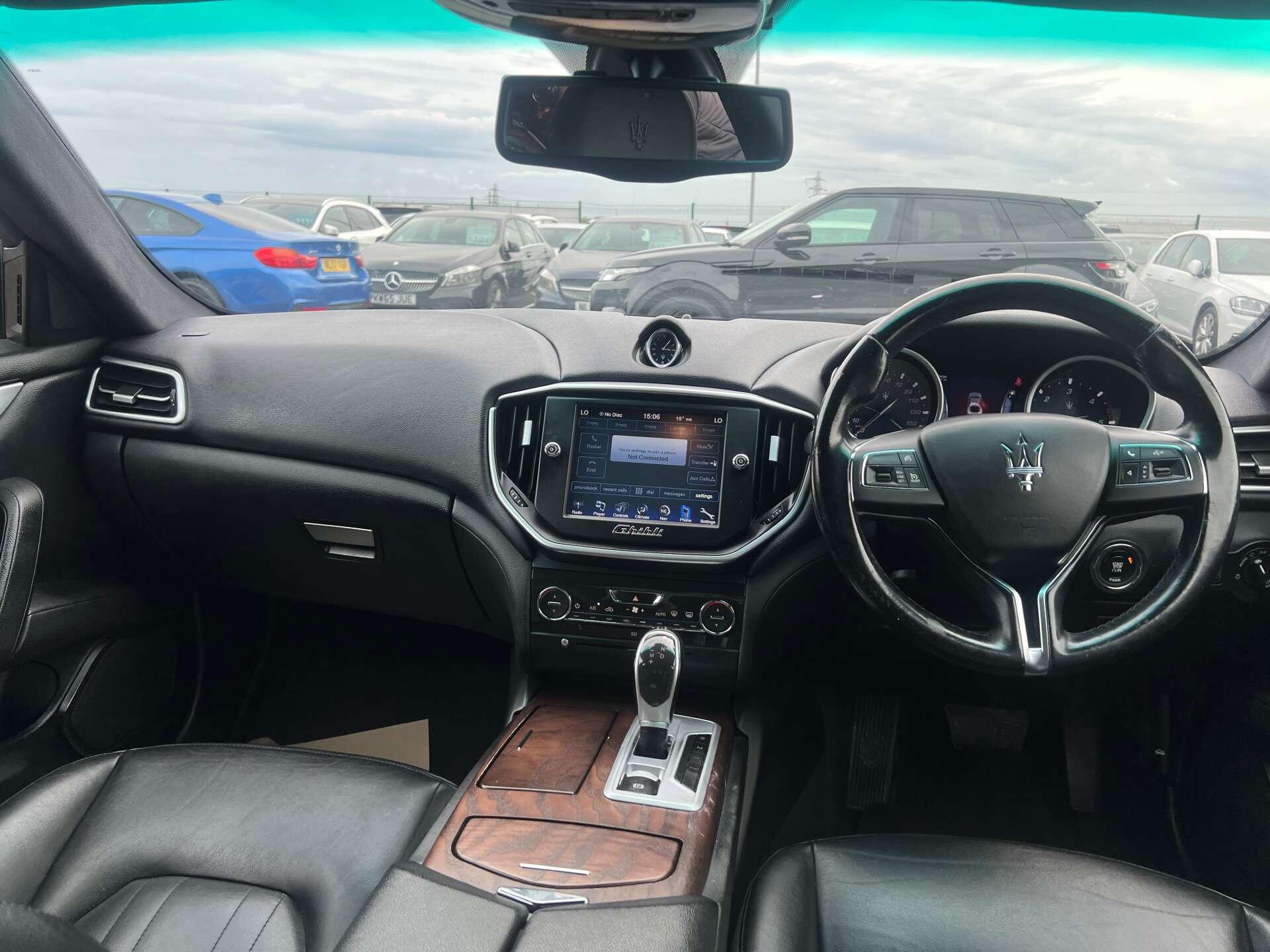 Maserati Ghibli view 19