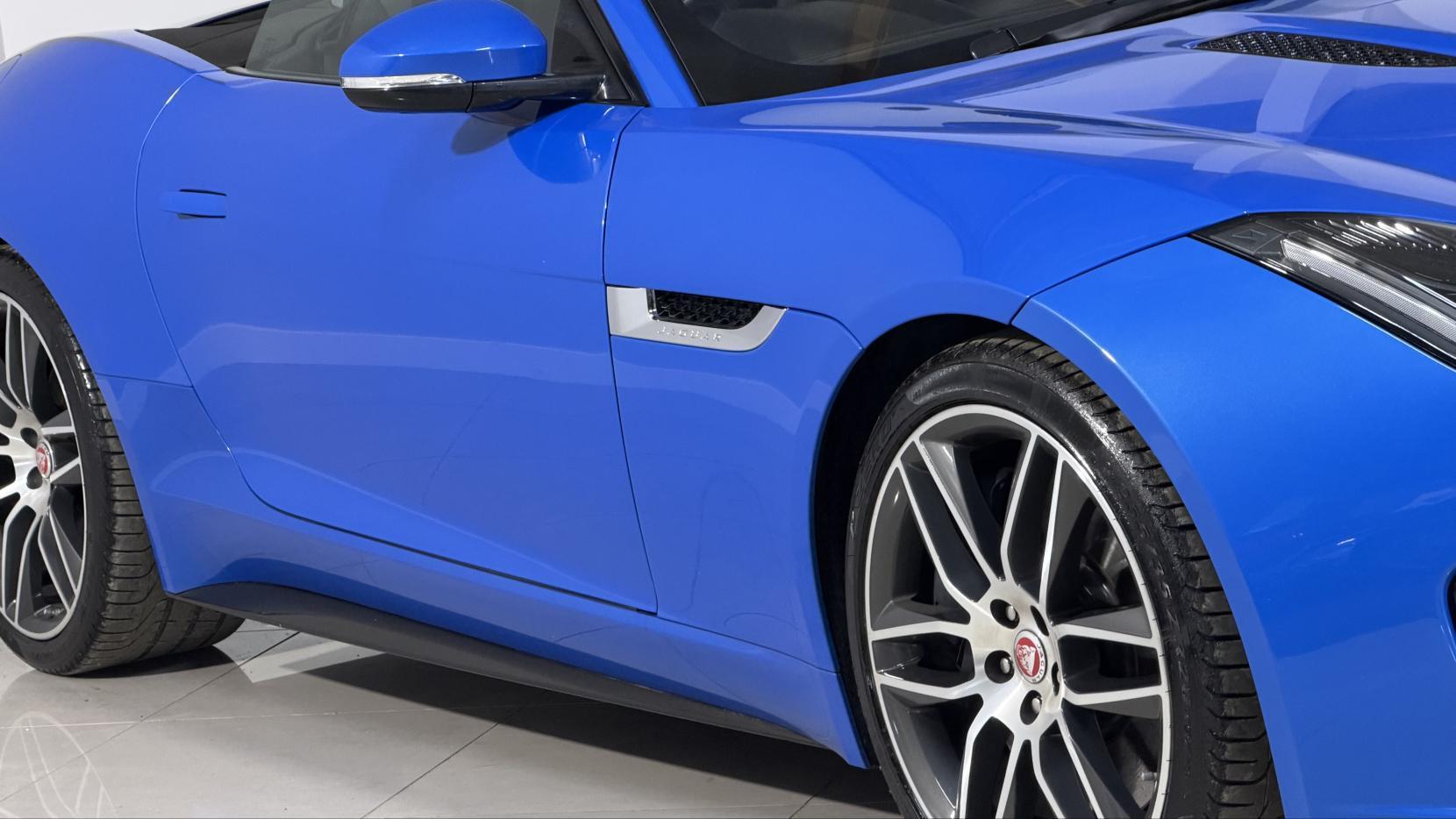 Jaguar F-Type view 28
